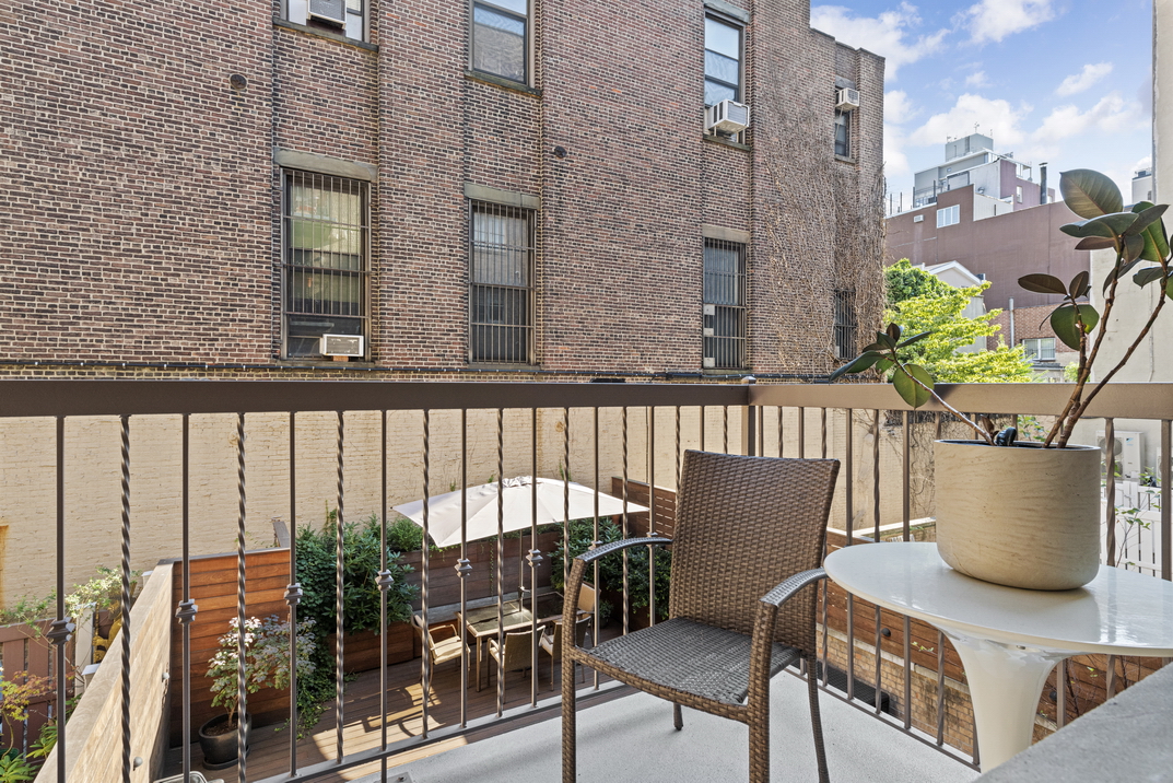 170 Broadway, Unit 1B Brooklyn, NY 11211 - Photo 13 of 14