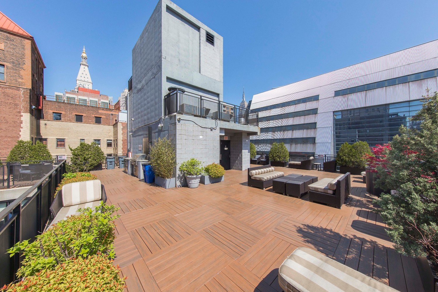 148 East 24th Street, Unit 4C Manhattan, NY 10010 - Photo 7 of 15 a view of a patio with couches and potted plants