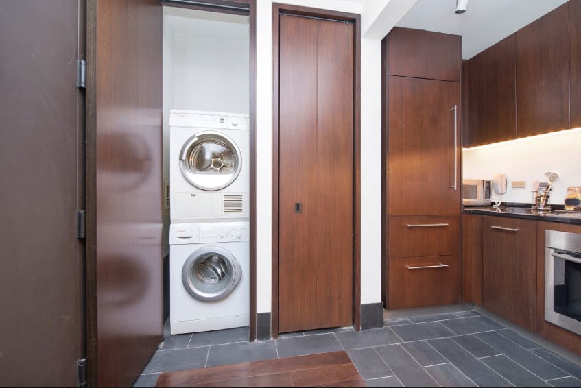 40 Broad Street, Unit 14G Manhattan, NY 10004 - Photo 7 of 10