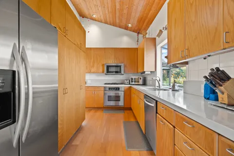 $1,899,000 | Address Upon Request, Malibu, CA 90265