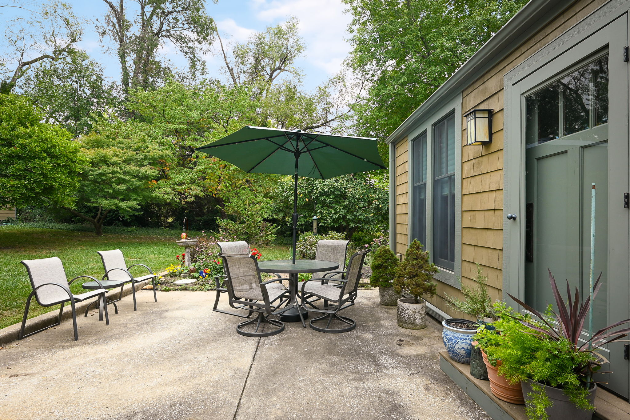 8501 Riley Street Overland Park, KS 66212 - Photo 16 of 25