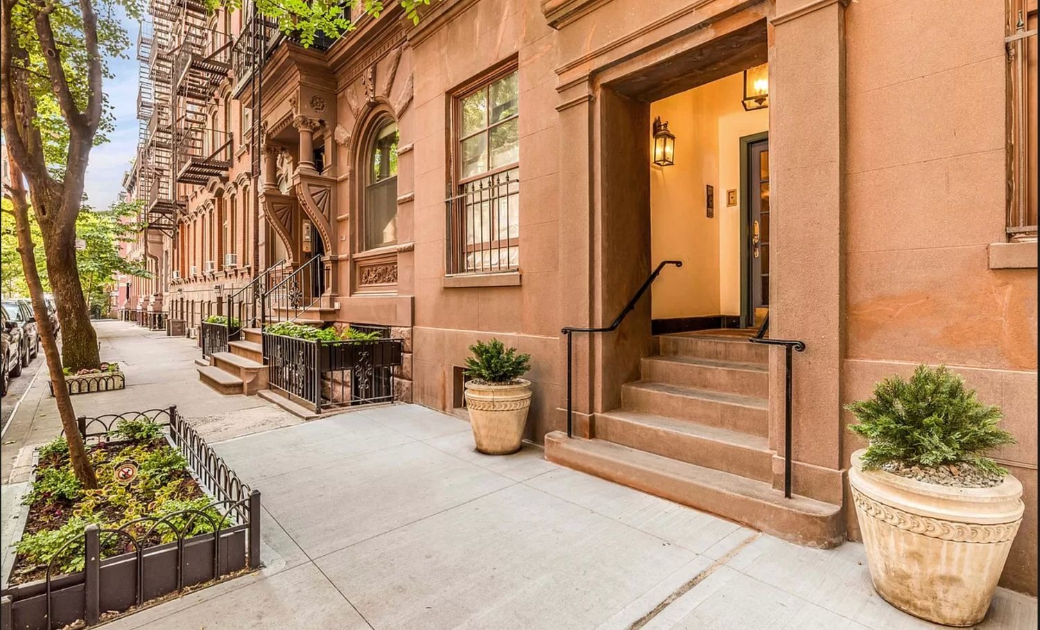 80 Charles Street, Unit 4R Manhattan, NY 10014 - Photo 8 of 9