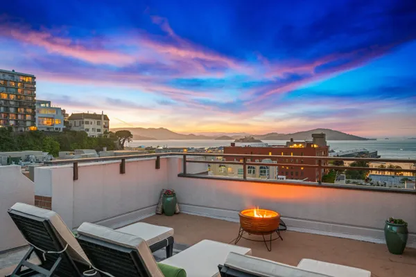 $1,898,000 | 101 Lombard Street, Unit 901W, San Francisco, CA 94111