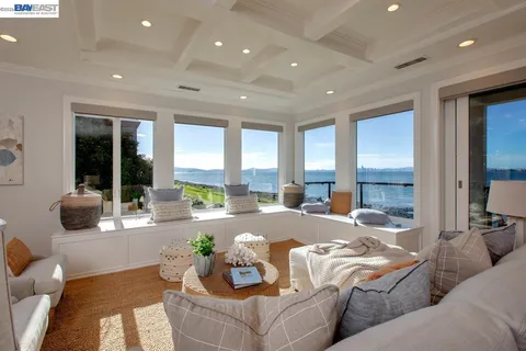 $4,495,000 | 16 Killarney Place, Alameda, CA 94502