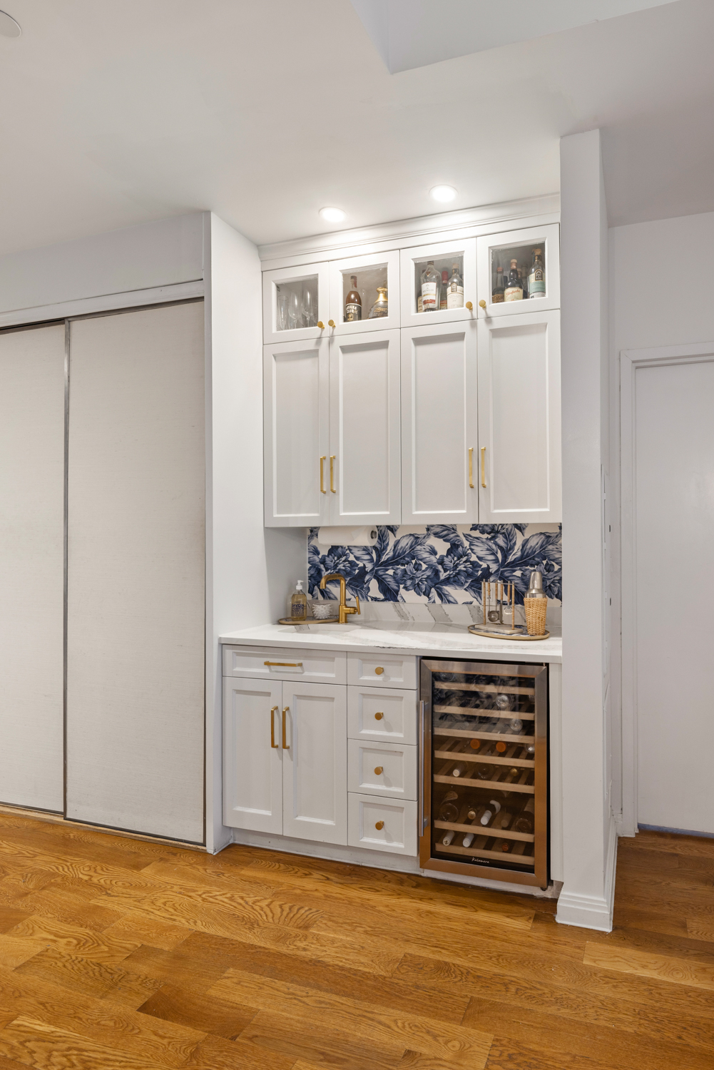 9 College Place, Unit 3A Brooklyn, NY 11201 - Photo 5 of 13 a view of kitchen with stainless steel appliances granite countertop a stove and a sink
