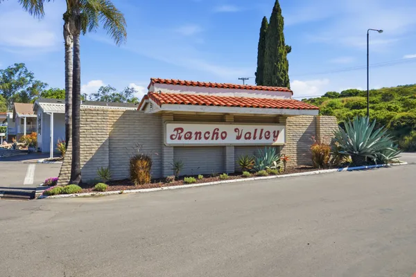 $199,999 | 12970 Highway 8 Business, El Cajon, CA 92021