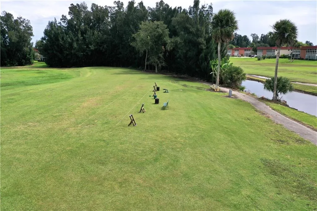 $185,000 | 57 Woodland Drive, Unit 101, Vero Beach, FL 32962