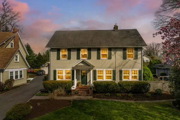 $1,075,000 | 83 Essex Avenue, Montclair, NJ 07042