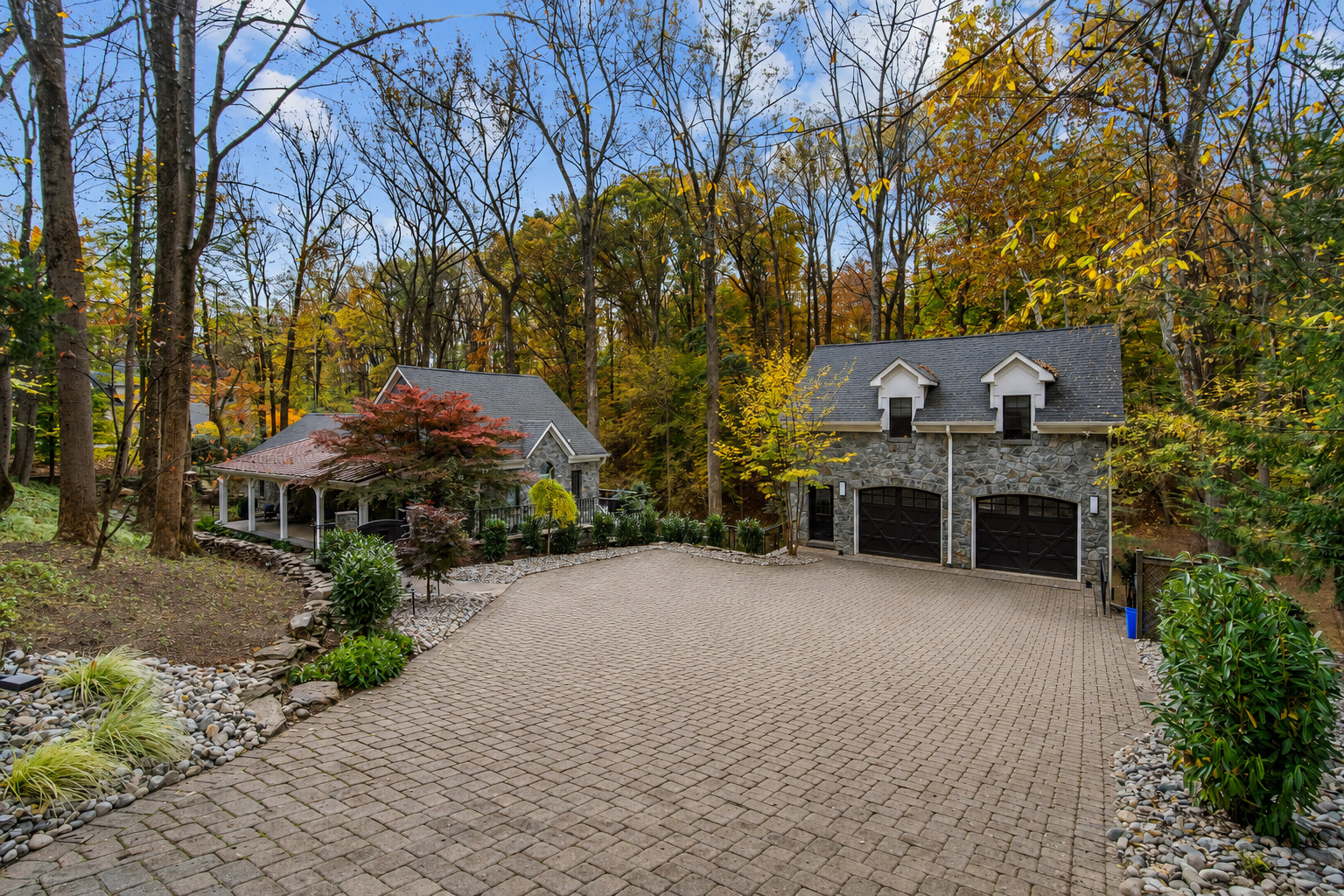 8210 Kingsgate Road Potomac, MD 20854 - Photo 1 of 69 Gallery Image 1