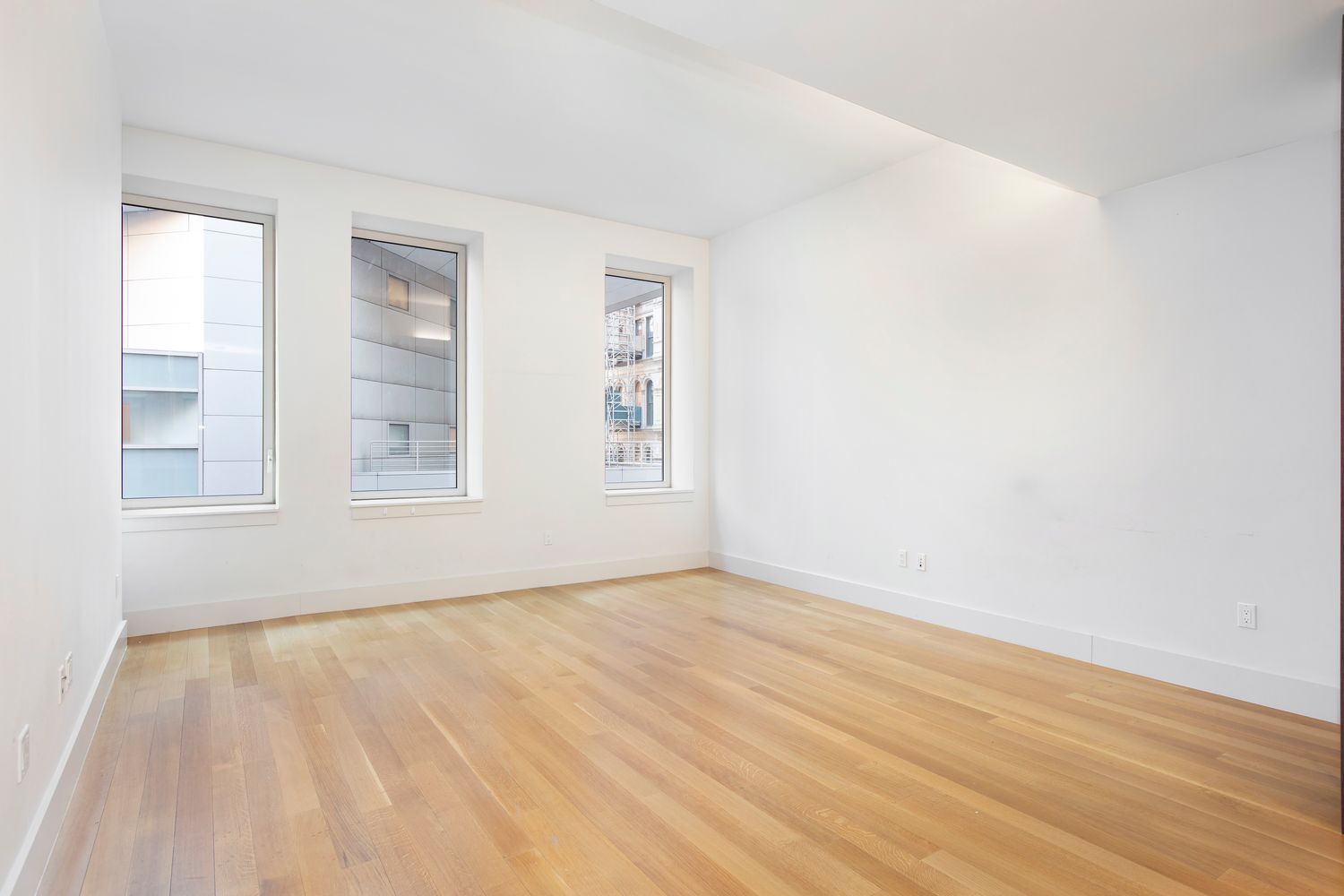 101 Leonard Street, Unit 4F Manhattan, NY 10013 - Photo 2 of 8