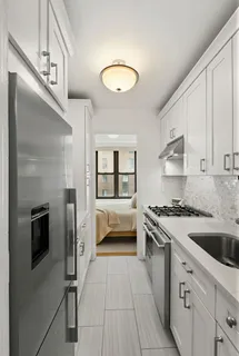 $515,000 | 310 Lexington Avenue, Unit 9F | Murray Hill