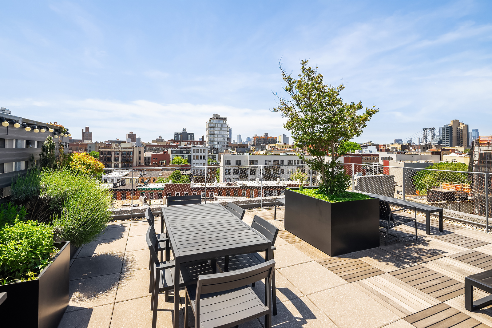280 Metropolitan Avenue, Unit 3E Brooklyn, NY 11211 - Photo 9 of 12 a view of a terrace with sitting area