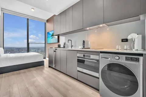 $518,000 | 20 Northeast 11th Street, Unit 4607A, Miami, FL 33132