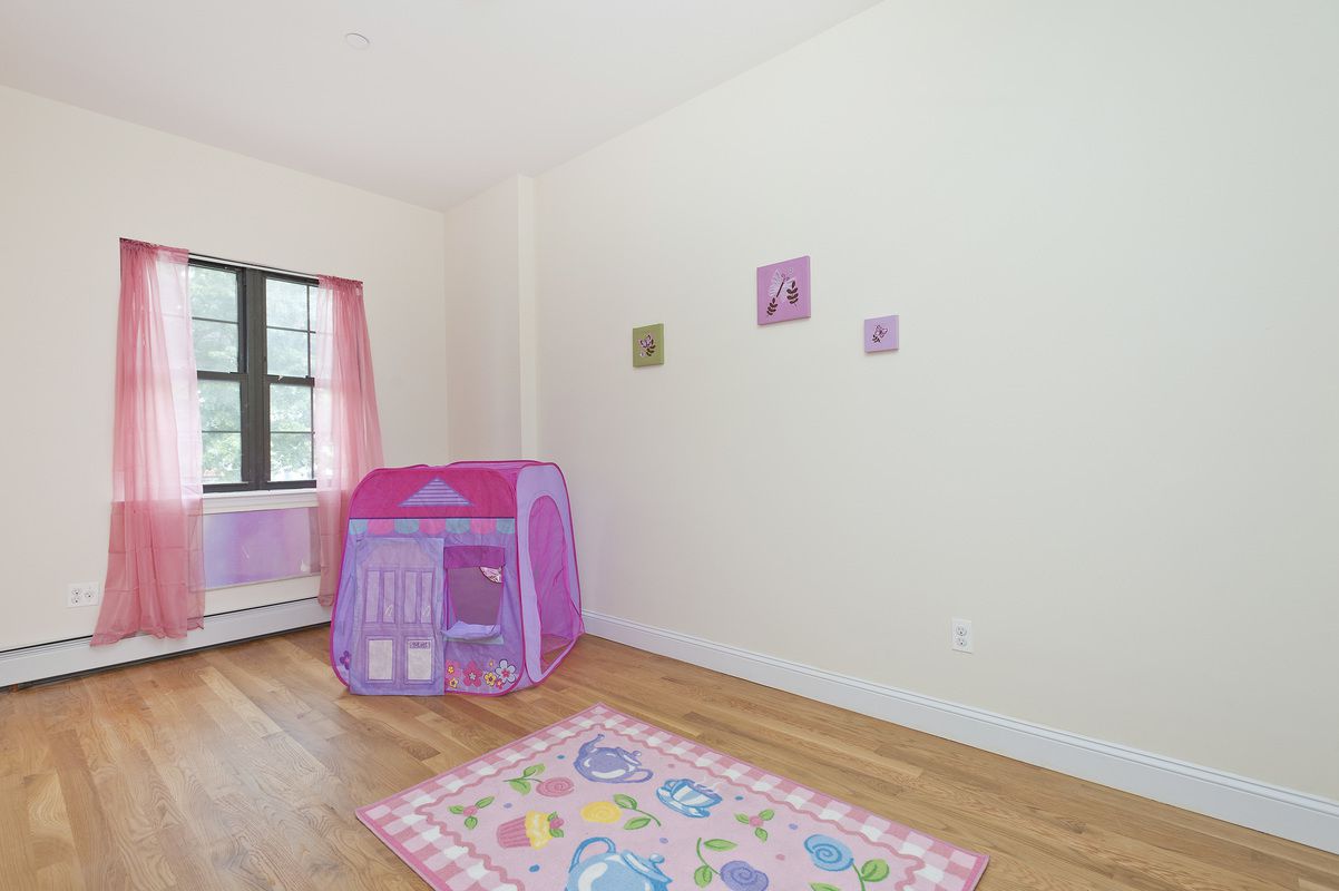 264 Winthrop Street, Unit 3 Brooklyn, NY 11225 - Photo 5 of 7