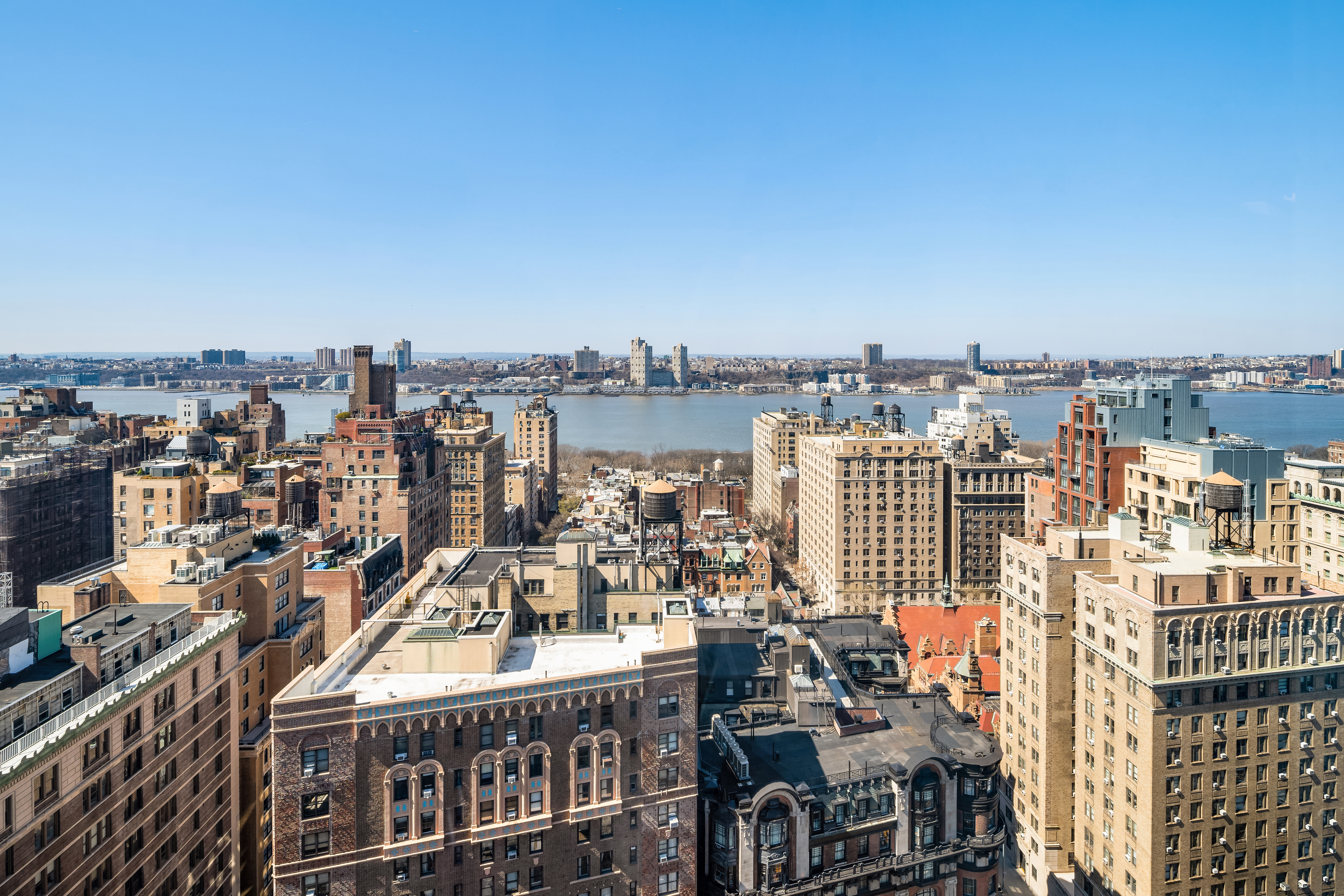 2166 Broadway, Unit PH Manhattan, NY 10024 - Photo 24 of 37 a view of a city and tall buildings
