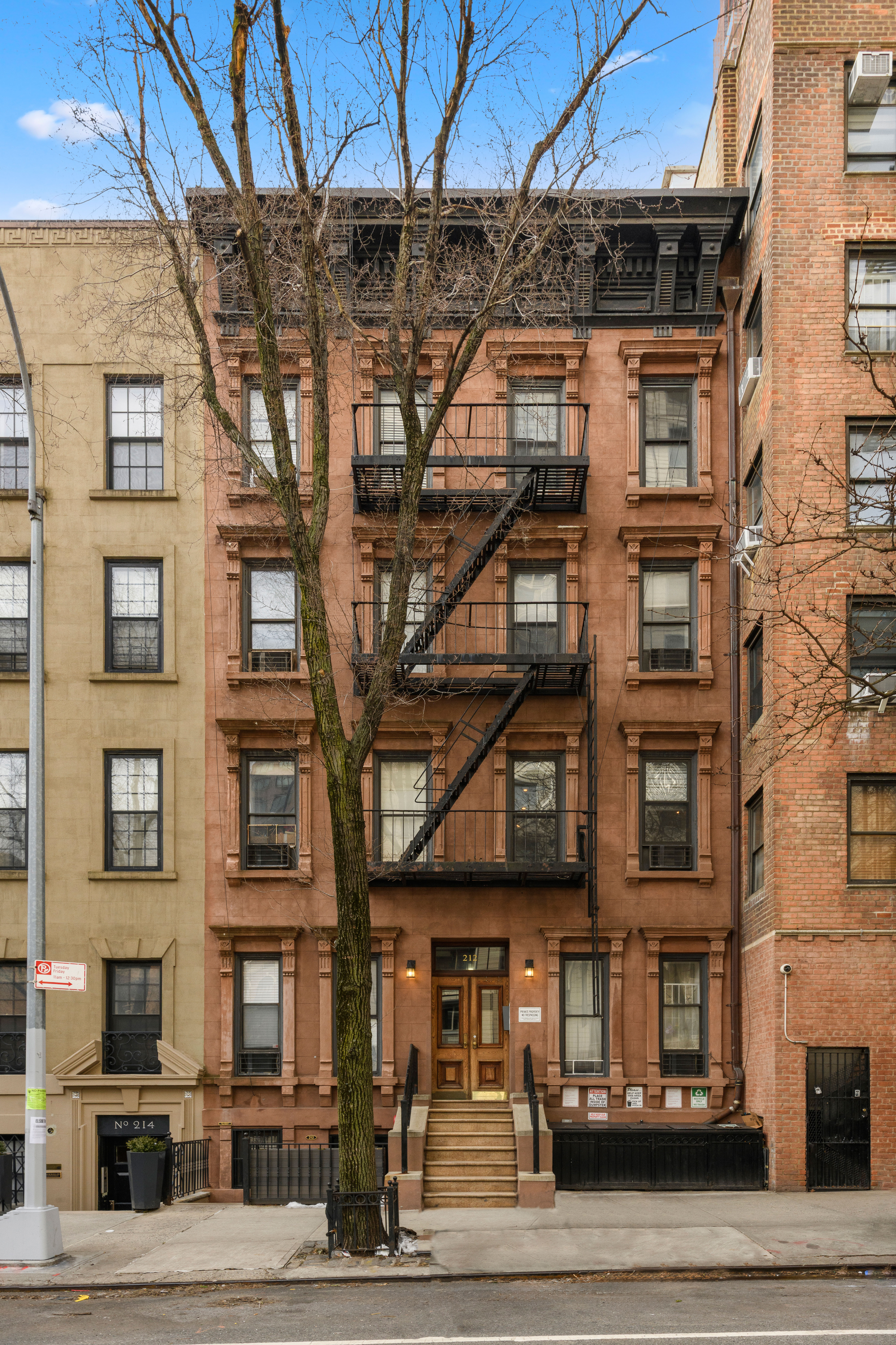 212 East 70th Street, Unit 4B Manhattan, NY 10021 - Photo 15 of 16 a front view of a building