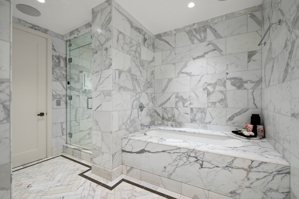 100 Barclay Street, Unit 21AD Manhattan, NY 10007 - Photo 14 of 40 a bathroom with a shower