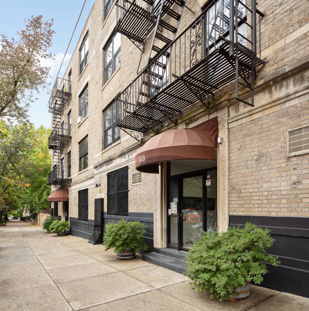 $679,000 | 153 Clinton Avenue, Unit 3D | Clinton Hill