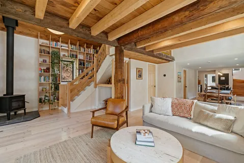 $1,275,000 | 75 West Branch Road, Waterville Valley, NH 03215