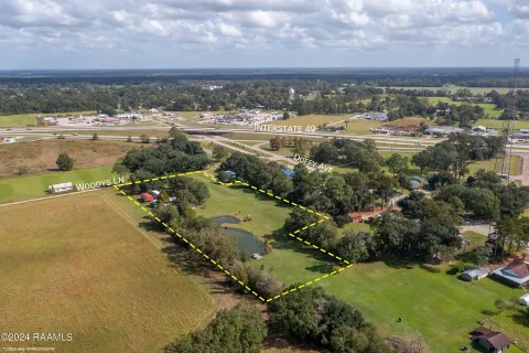$325,000 | 135 Woodys Lane, Sunset, LA 70584