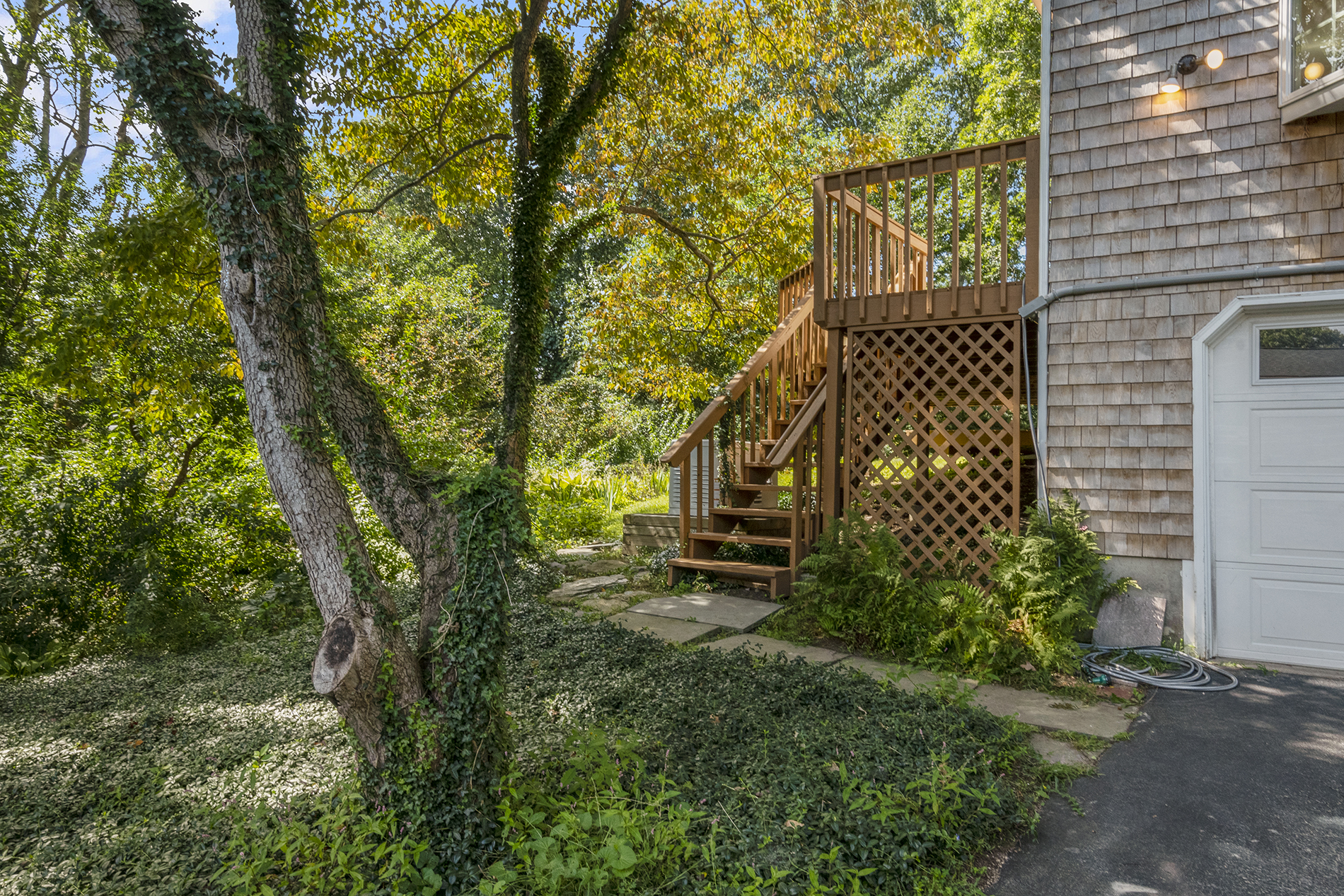 102 Edgewater Road Narragansett, RI 02882 - Photo 62 of 78 Gallery Image 62