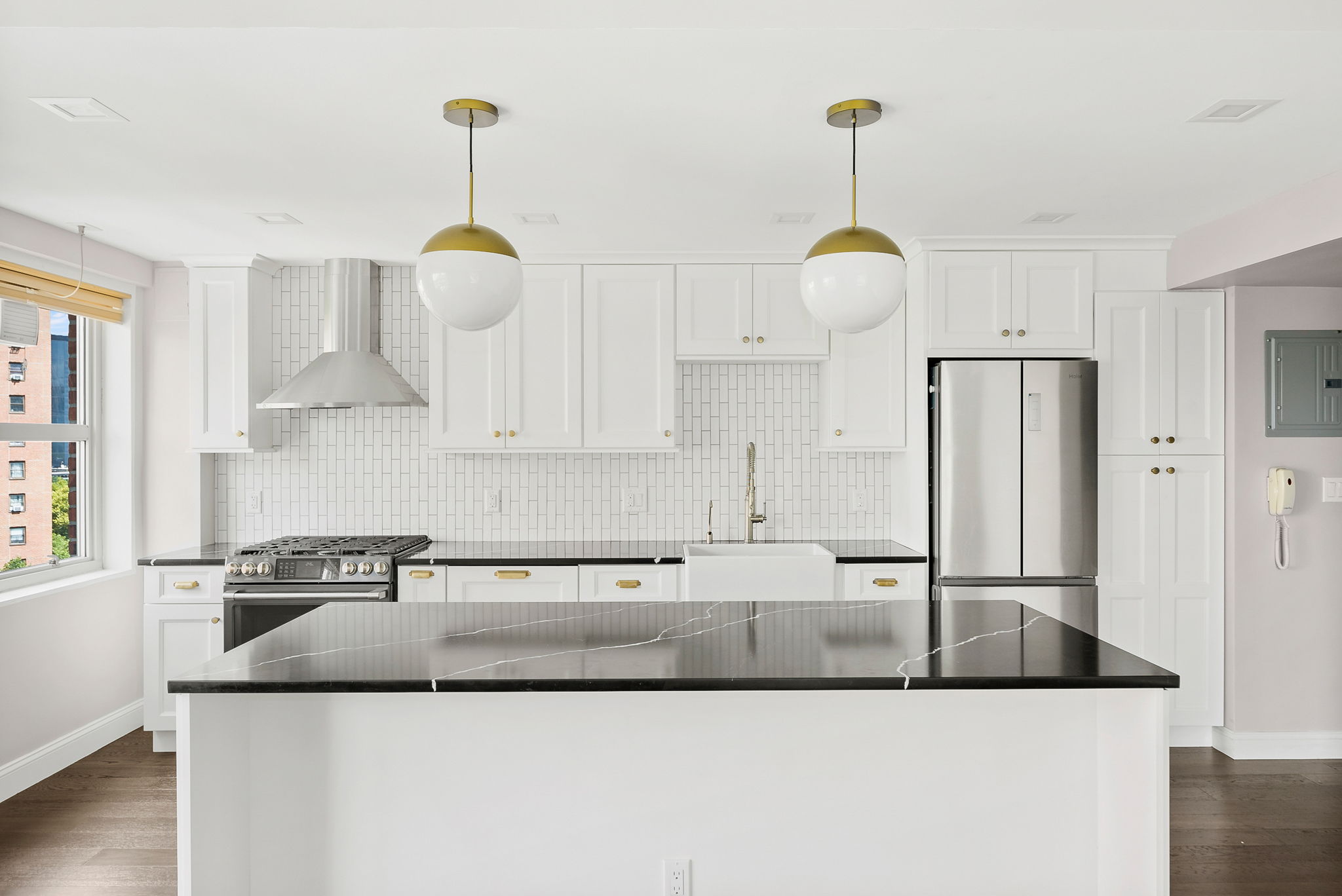 80 La Salle Street, Unit 7B Manhattan, NY 10027 - Photo 3 of 12