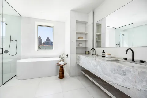 $4,990,000 | 66 Clinton Street, Unit PHA | Lower East Side