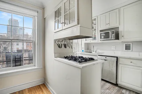 $1,250,000 | 246 Cumberland Street, Unit 2 | Fort Greene