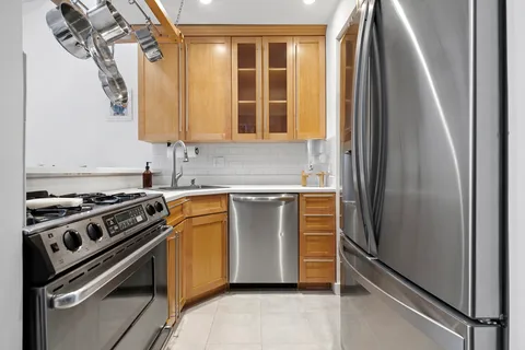 $579,000 | 106 Battery Avenue, Unit 301 | Dyker Heights