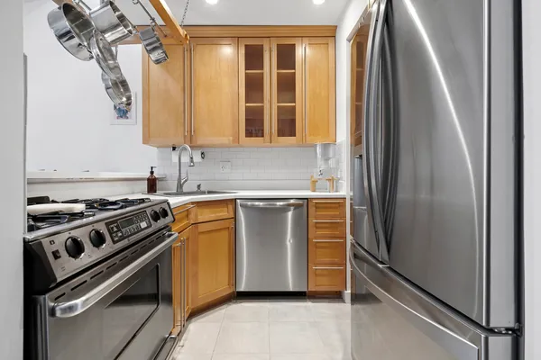 $579,000 | 106 Battery Avenue, Unit 301 | Dyker Heights
