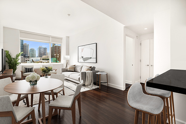 120 Riverside Boulevard, Unit 15G Manhattan, NY 10069 - Photo 4 of 7