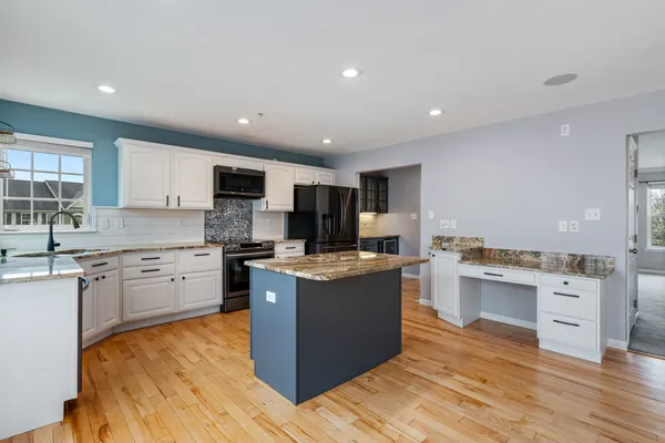 $400,000 | 145 Kensington Drive, Pittsburgh, PA 15237