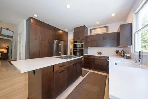 $1,200,000 | 1421 Radbill Circle, Berwyn, PA 19312