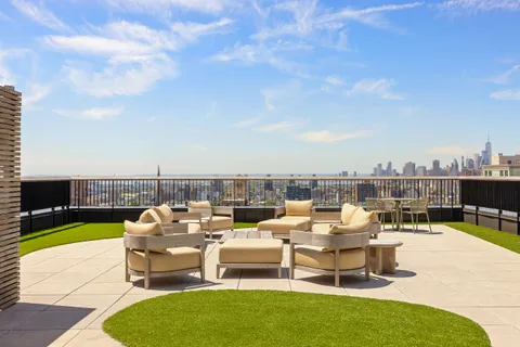 $4,285,000 | 1 Prospect Park West, Unit PHC | Park Slope