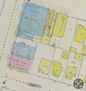 a picture of a bathroom