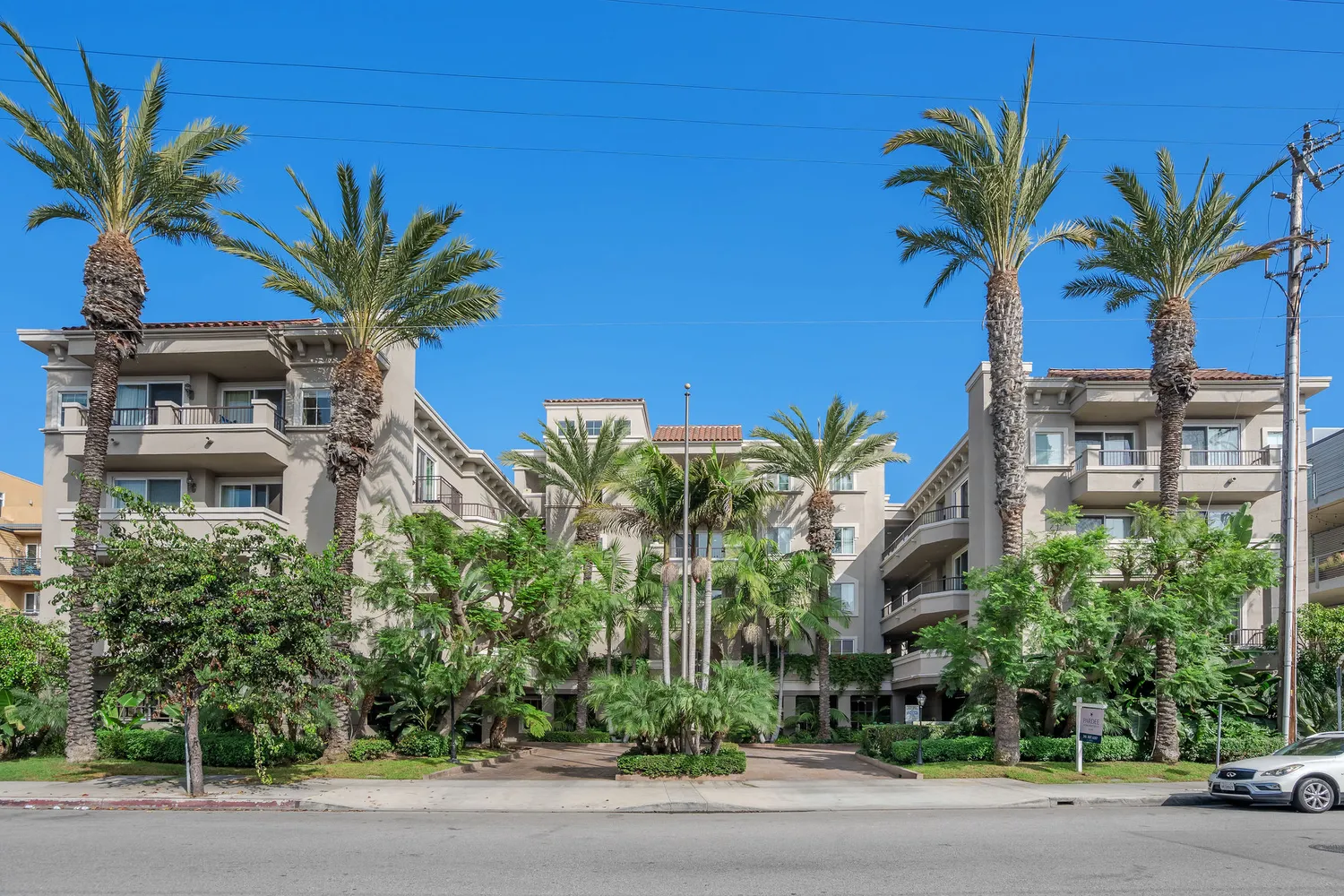 $649,000 | 4060 Glencoe Avenue, Unit 228, Marina del Rey, CA 90292