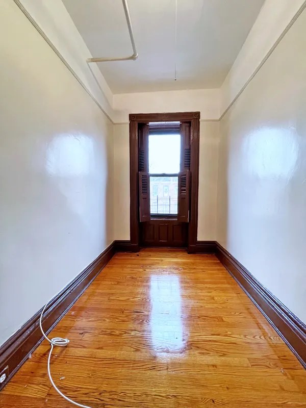 $3,300 | 218 Jefferson Avenue, Unit 3 | Bedford-Stuyvesant