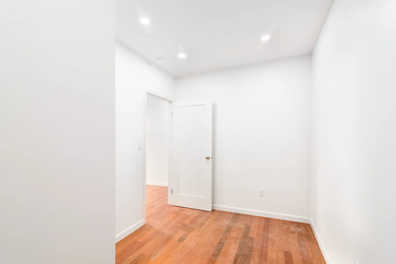 $5,750 | 386 Stockholm Street, Unit 1L | Bushwick