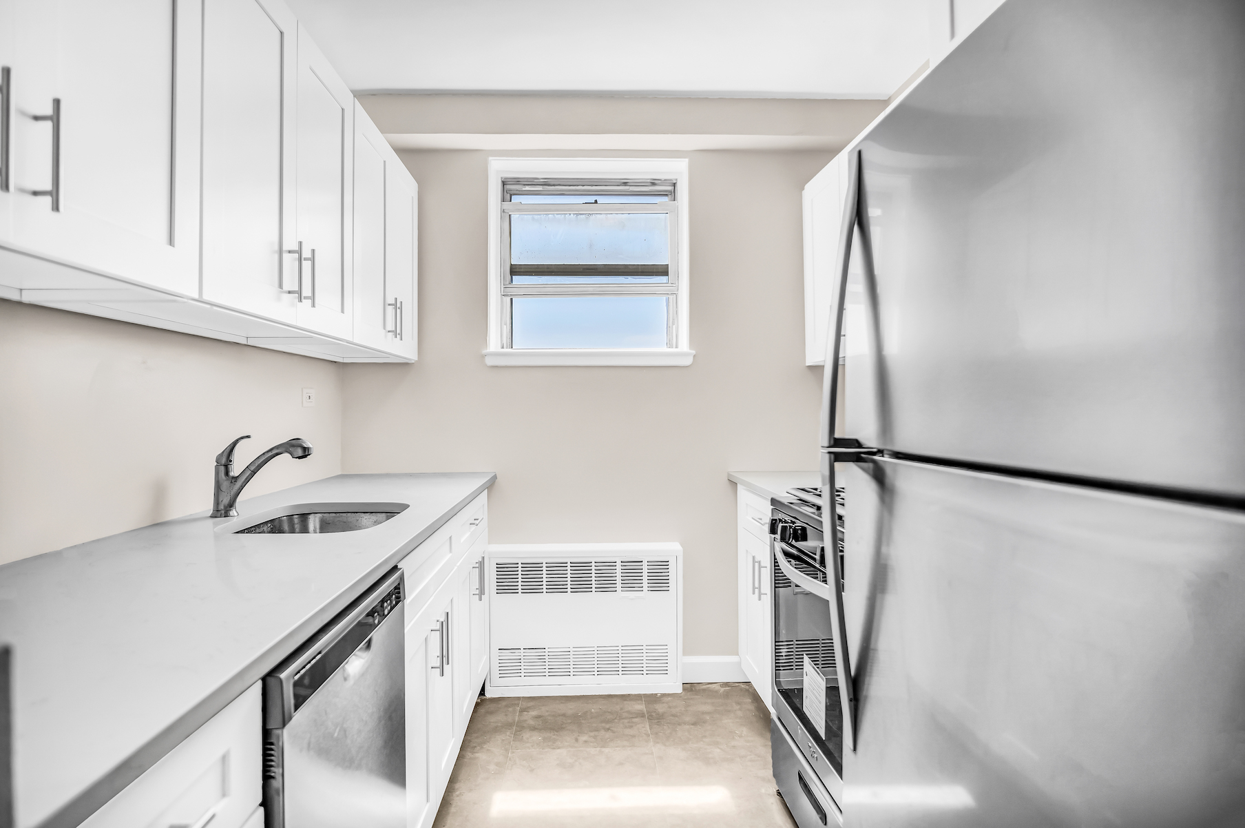 5700 Arlington Avenue, Unit 19C Bronx, NY 10471 - Photo 3 of 17