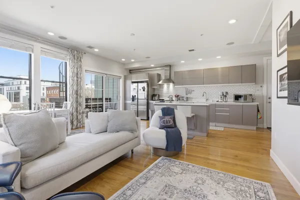 Contact Agent | 171 West Fourth Street, Unit 7, Boston, MA 02127