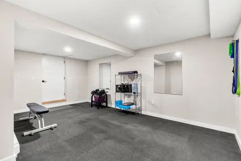 $700,000 | 21 Foxglove Court, Unit 21, Nashua, NH 03062