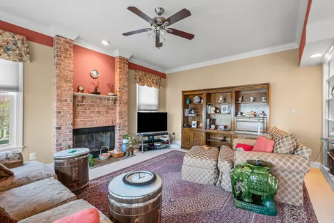 $1,199,000 | 5703 Barbmor Court, Alexandria, VA 22310