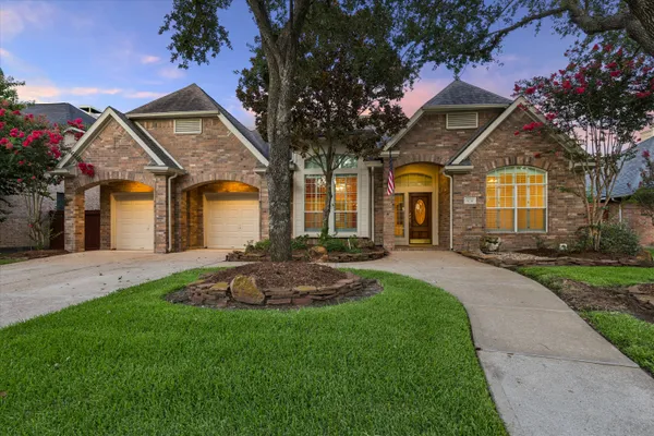 $525,000 | Laguna Del Rey Drive, Houston, TX 77041