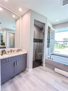 $1,580,000 | 554 North Barfield Drive, Marco Island, FL 34145