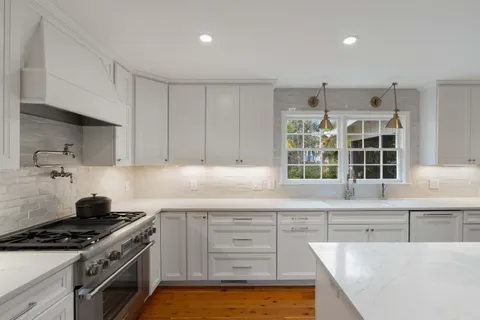 $1,650,000 | Undisclosed Address, Mount Pleasant, SC 29464