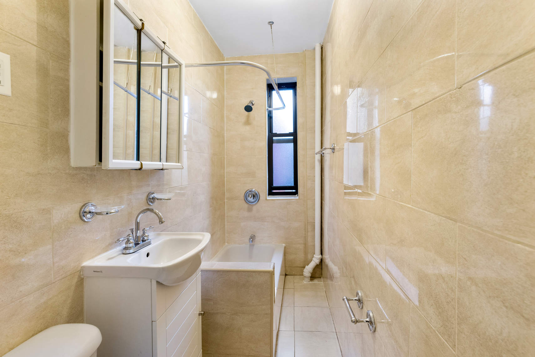 1636 Lexington Avenue, Unit 13 Manhattan, NY 10029 - Photo 7 of 9