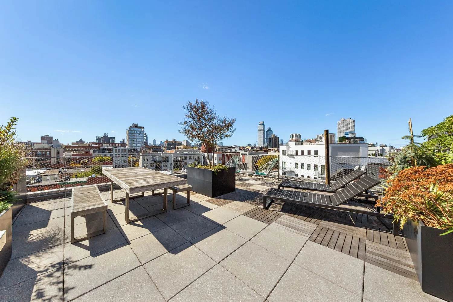 $965,000 | 280 Metropolitan Avenue, Unit 2A | Williamsburg