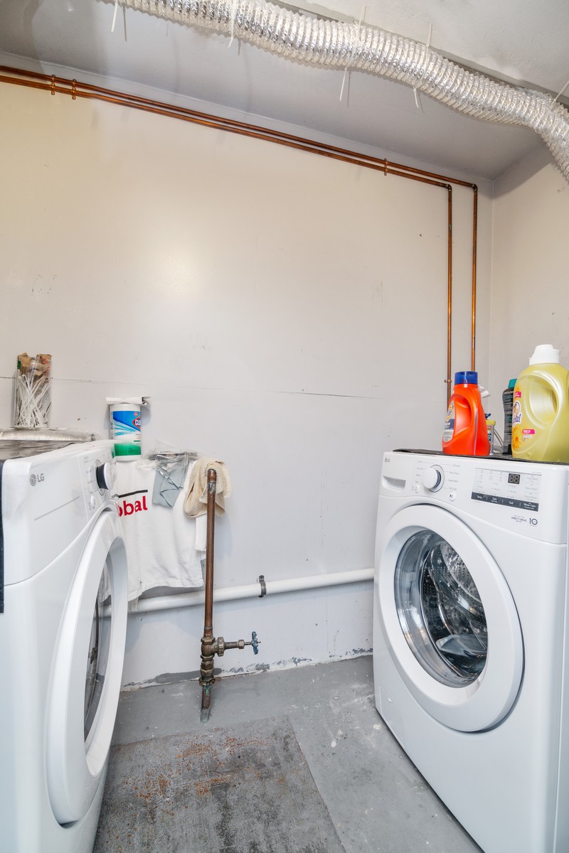 339 Evergreen Avenue Brooklyn, NY 11221 - Photo 14 of 15