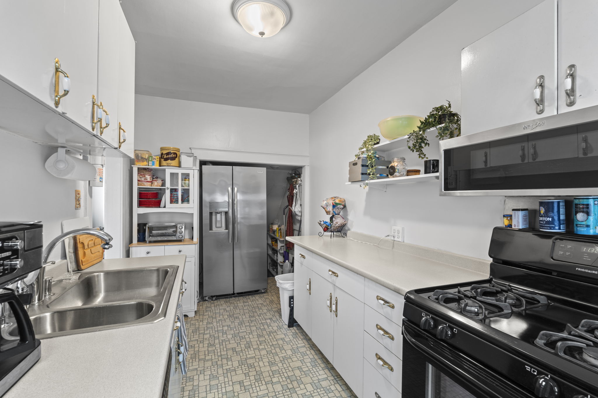 330 Burmont Road Drexel Hill, PA 19026 - Photo 13 of 29