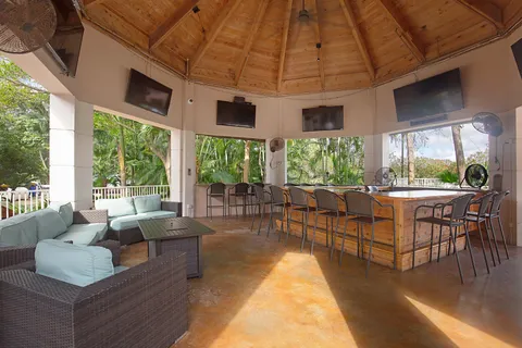$969,000 | 20317 Hacienda Court, Boca Raton, FL 33498